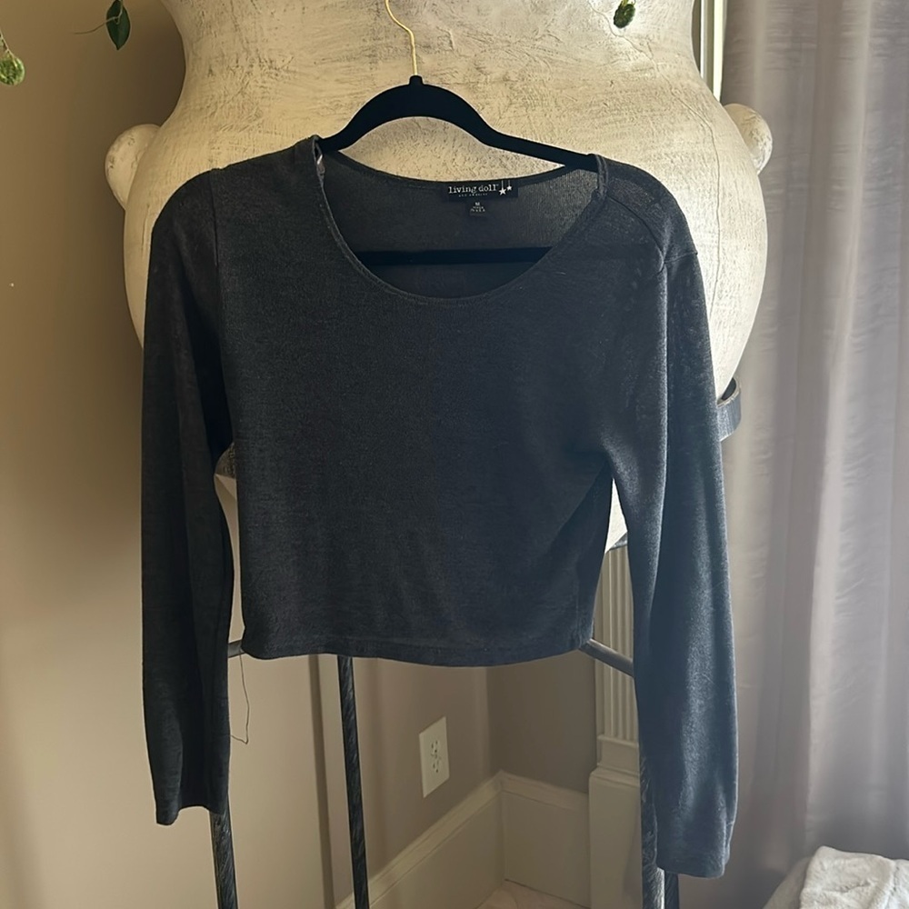 Lone sleeve scoop top 🥞